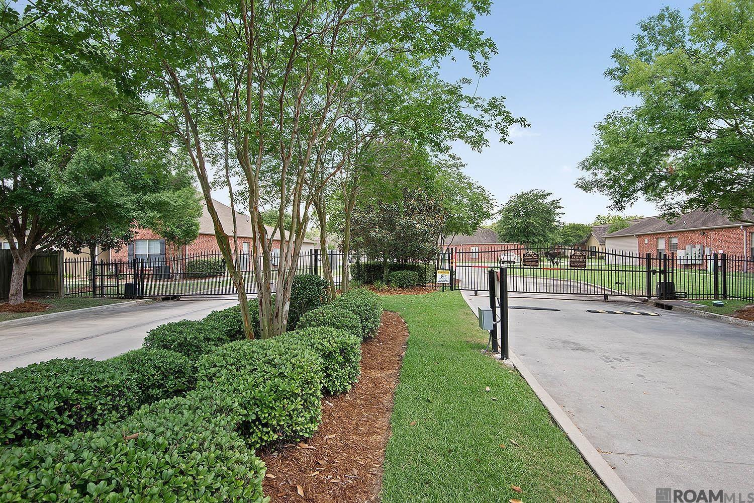Property Photo: 809 Summer Breeze Dr #901 LA 70810