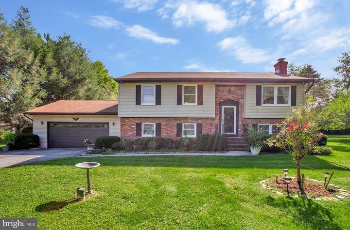 Property Photo: 674 Teton Drive MD 20711
