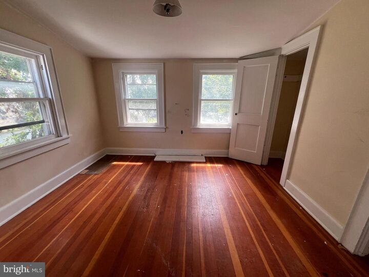 Property Photo: 1006 S Cameron Street VA 22601