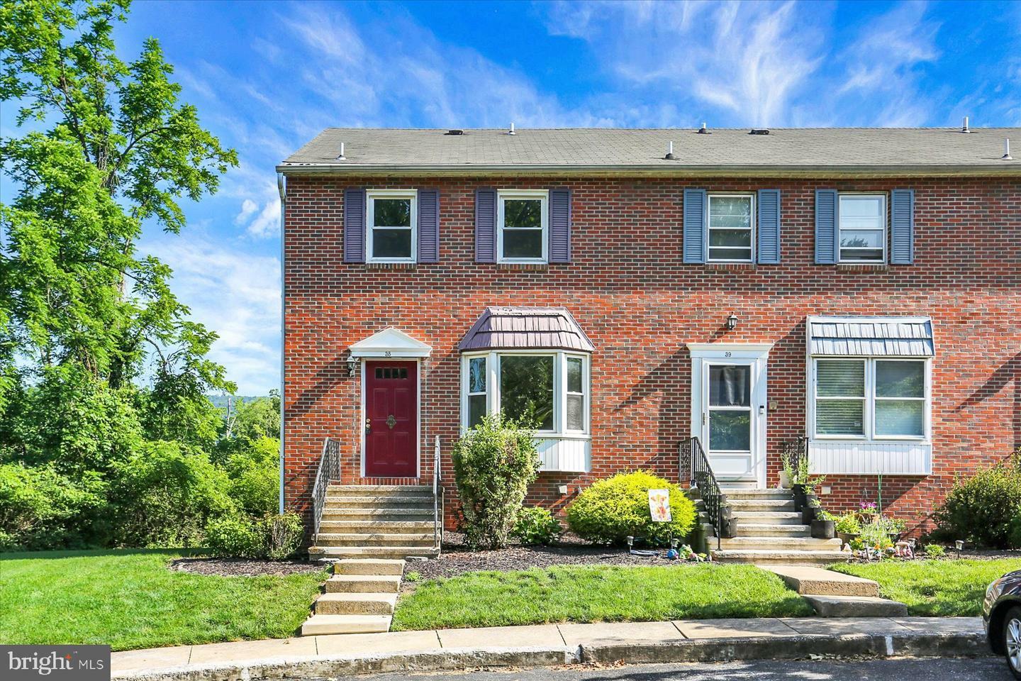 38 Fairfax Village  Harrisburg PA 17112 photo