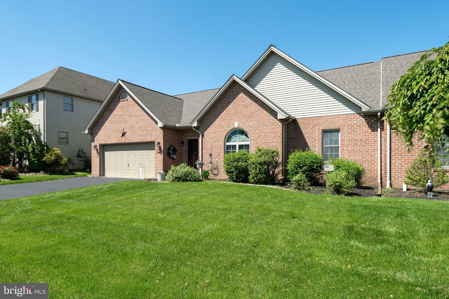 Property Photo: 38 Truman Street PA 17078