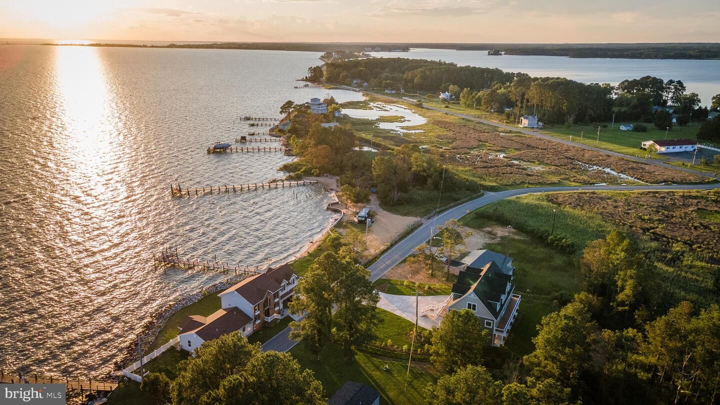 Property Photo:  16394 Thomas Road  MD 20674 