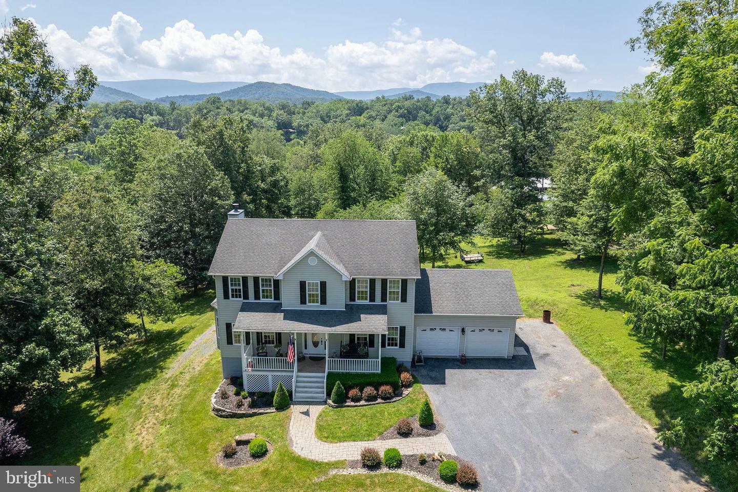 1159 Stoney Bottom Road  Front Royal VA 22630 photo