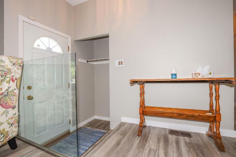Property Photo: 58 Abbotsford Crescent MB R2M 2S5