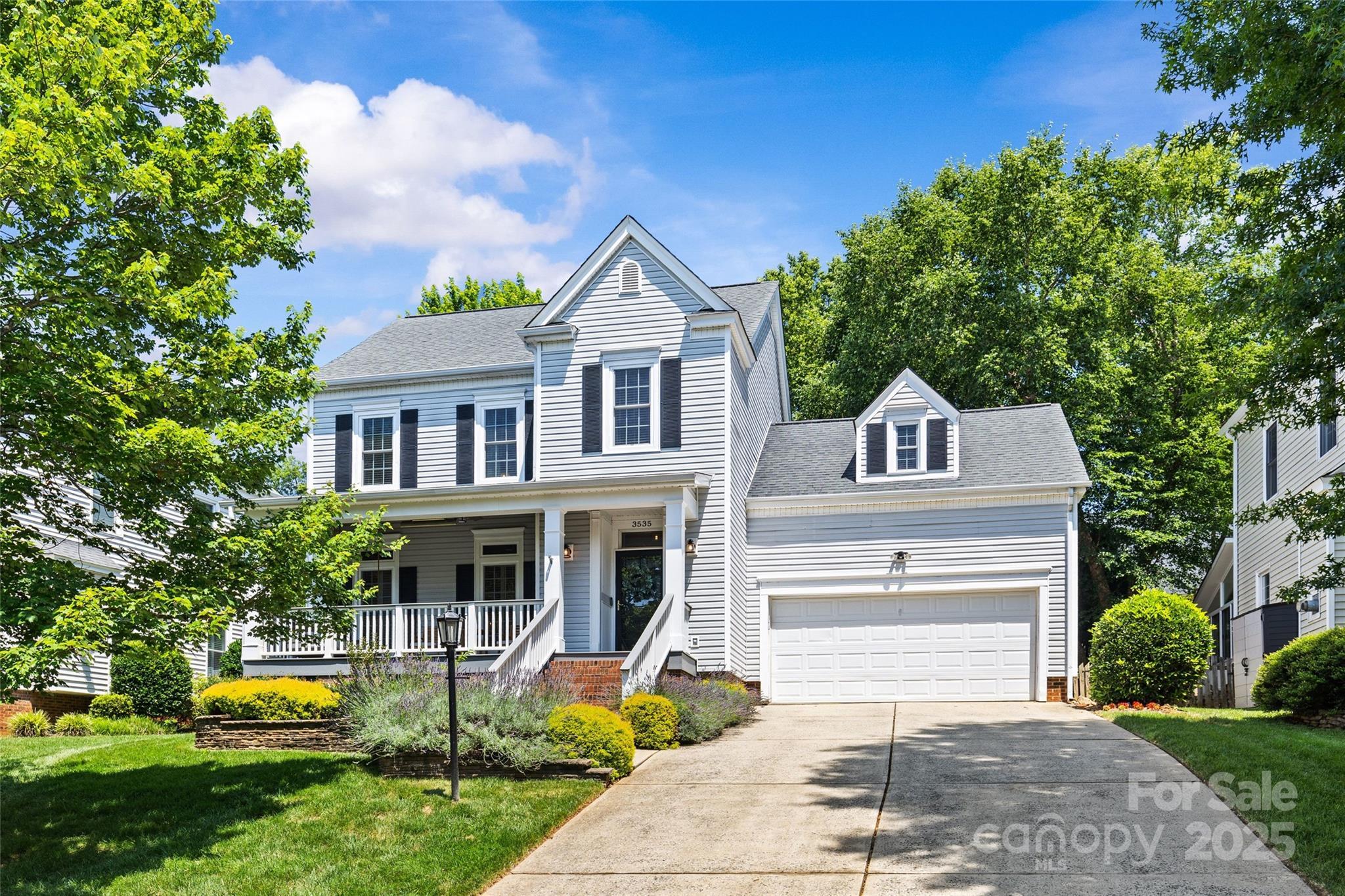 Property Photo:  3535 Selwyn Farms Lane  NC 28209 