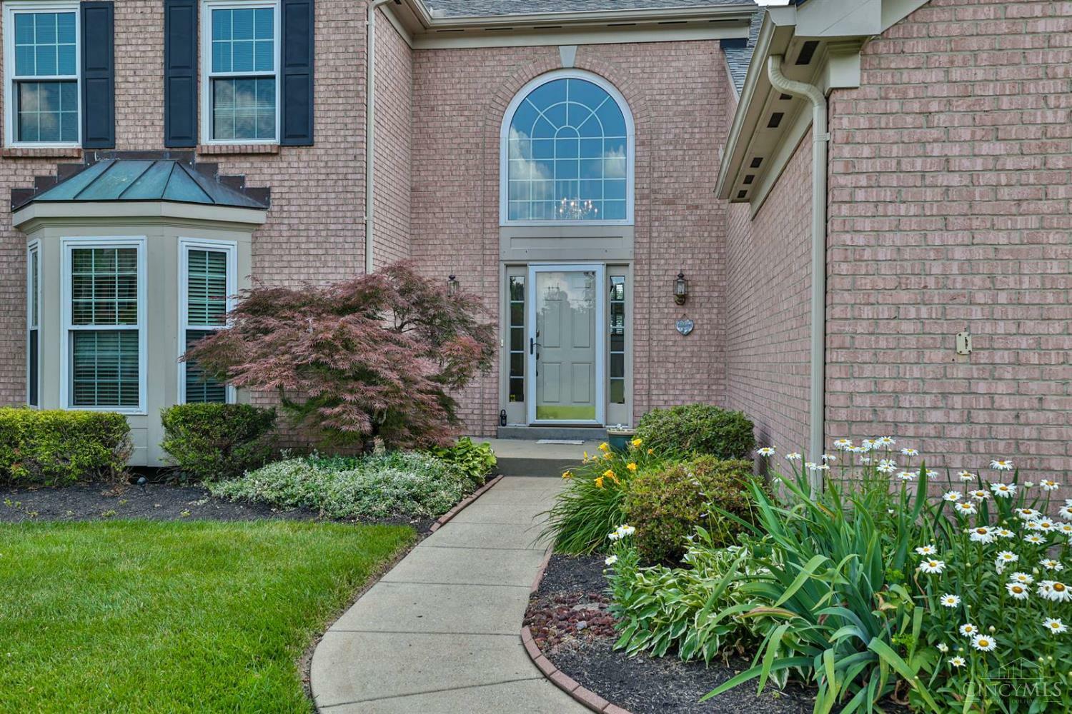 Property Photo: 7384 Windsor Park Drive OH 45039