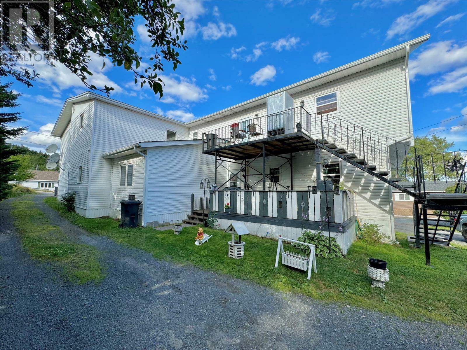 Property Photo: 7 Vardys Avenue NL A5A 2A4