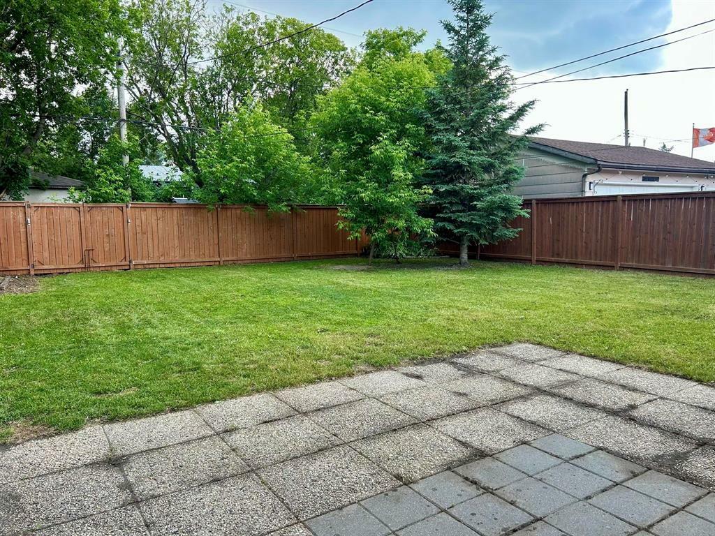 Property Photo: 54 Catherine Bay MB R1A 2G5
