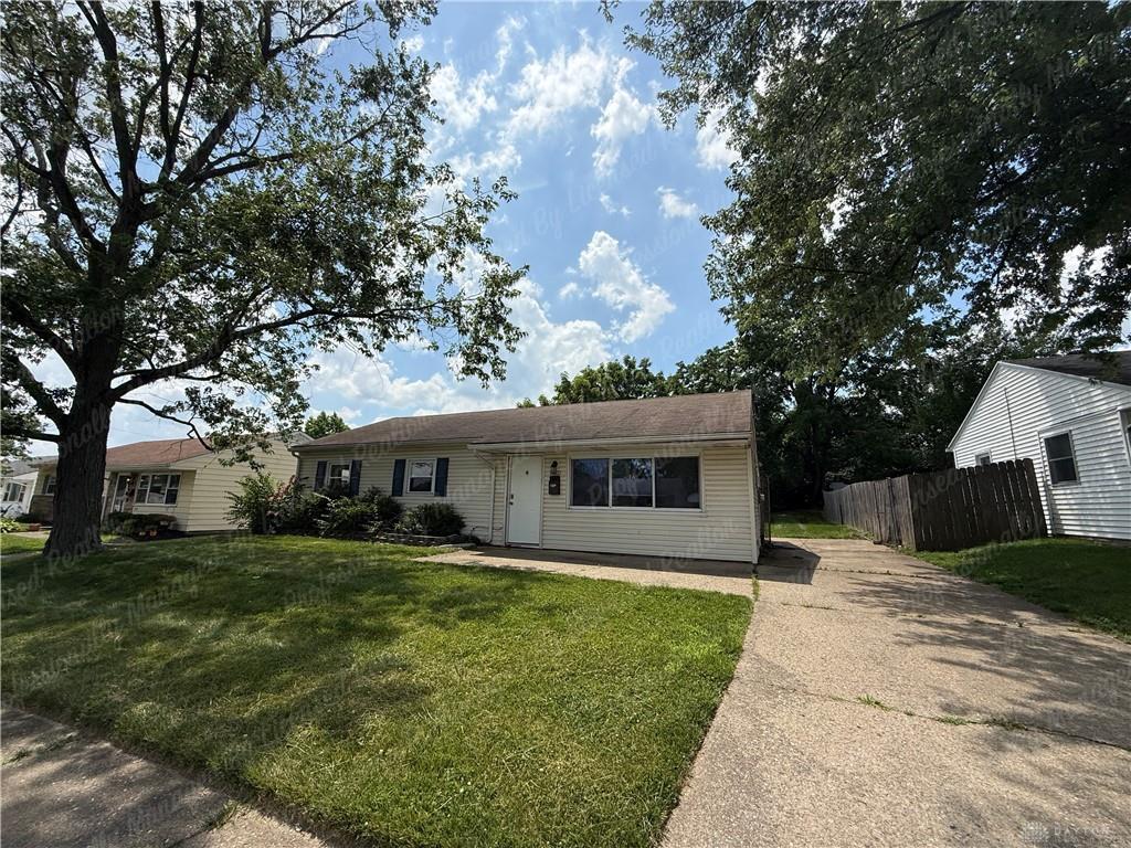 Property Photo: 2505 Edenhill Avenue OH 45420