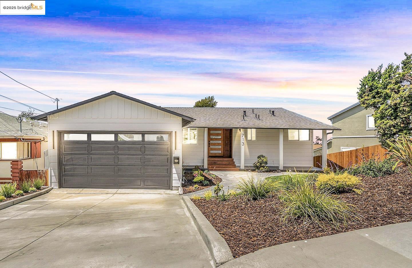 Property Photo: 713 Midcrest Way CA 94530