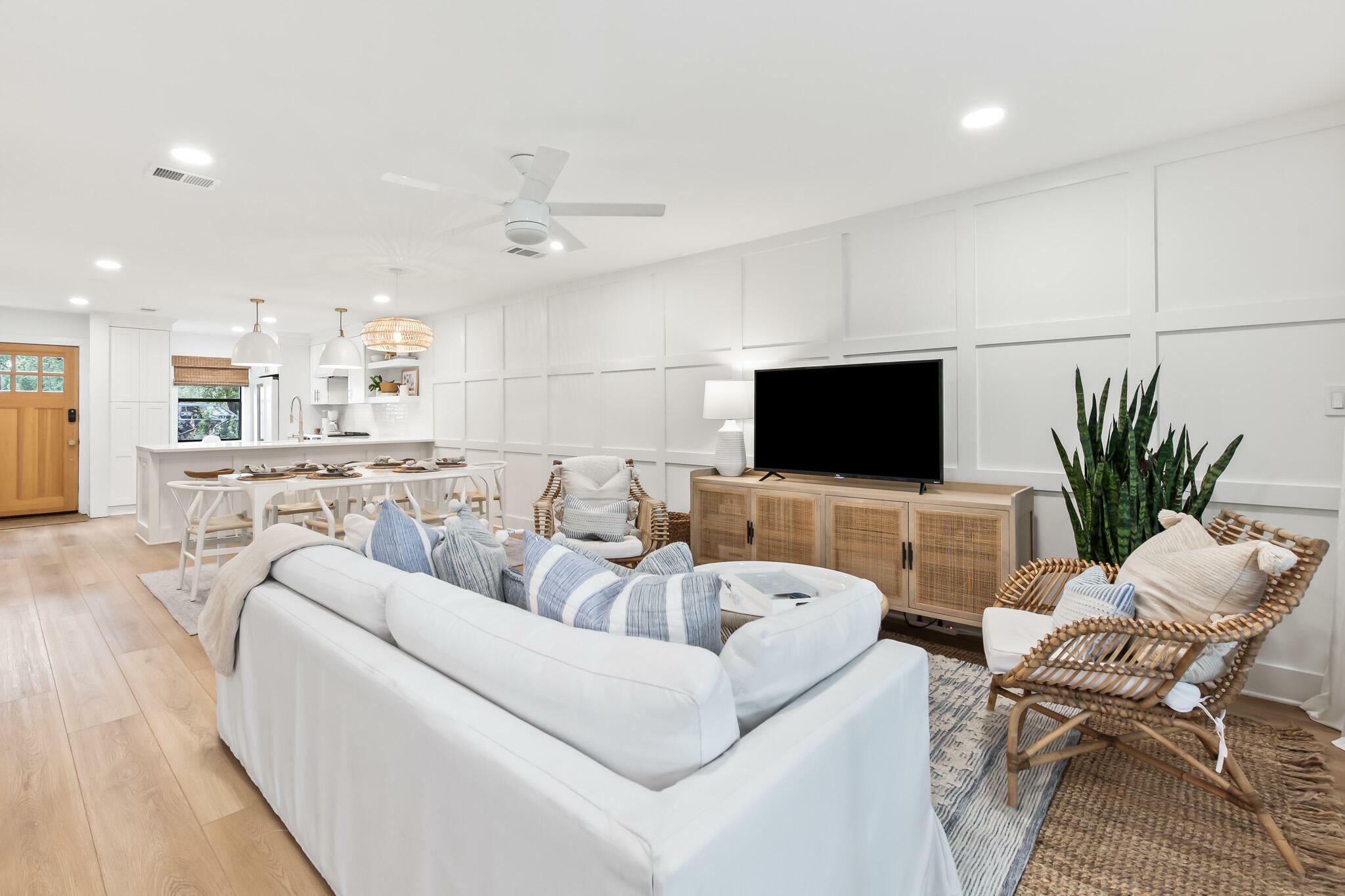 Property Photo: 55 Shannon Drive Unit 6 FL 32459