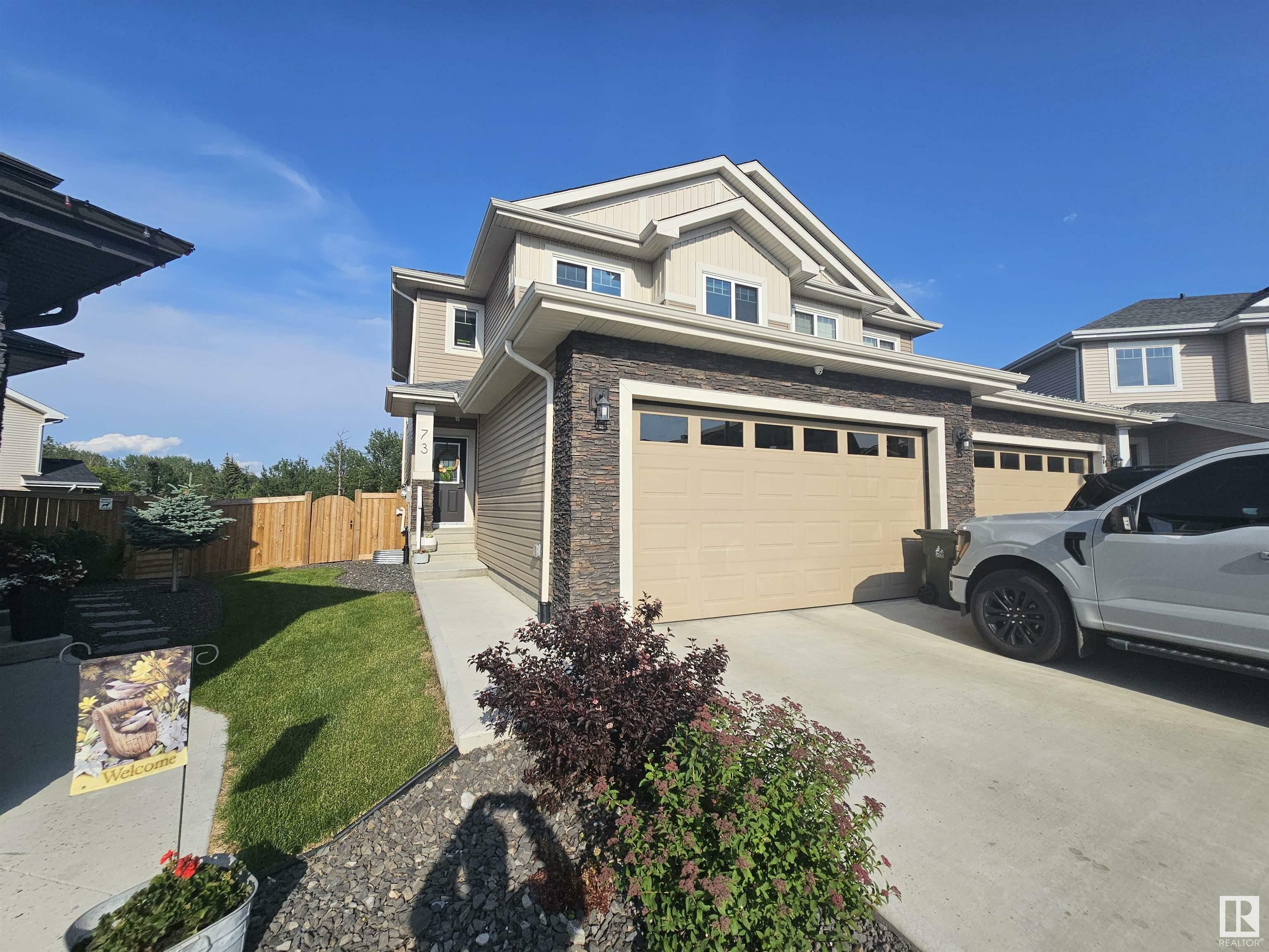 73 Meadowpark Gate  Spruce Grove AB T7X 0T9 photo