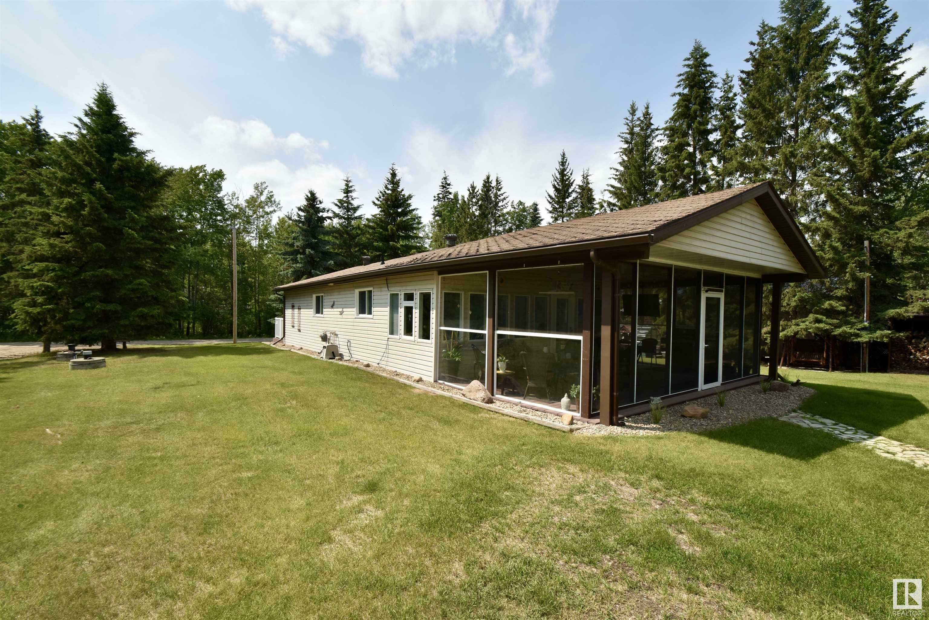 Property Photo: 223 11502 Twp Rd 604 AB T0A 0N0