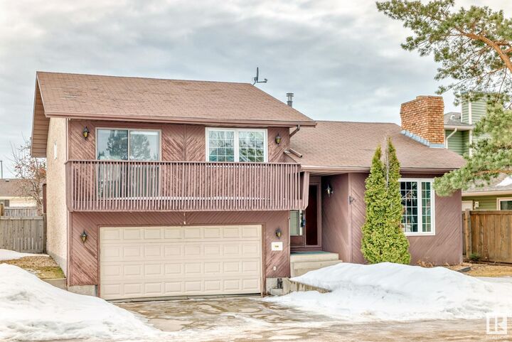 Photo de la propriété:  2509 106A Street NW  AB T6J 4S1 