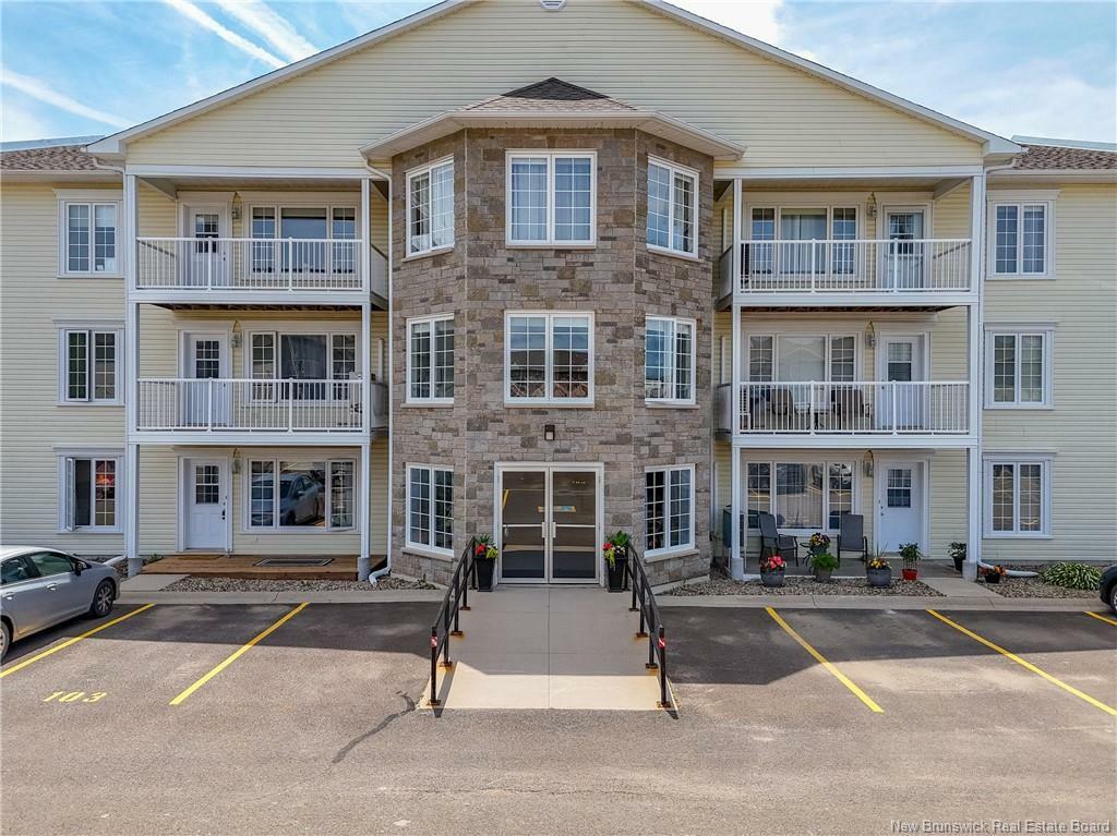 130 Lian Street 103  Fredericton NB E3C 0G4 photo