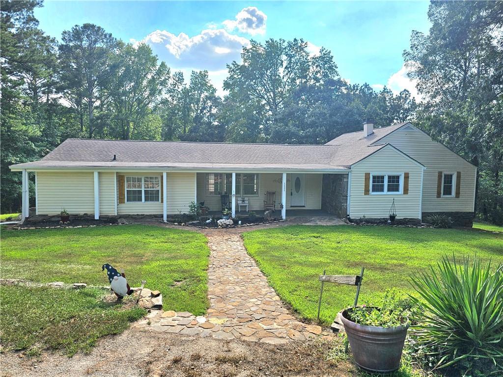 Property Photo: 7680 Banks Mill Road Road GA 30135