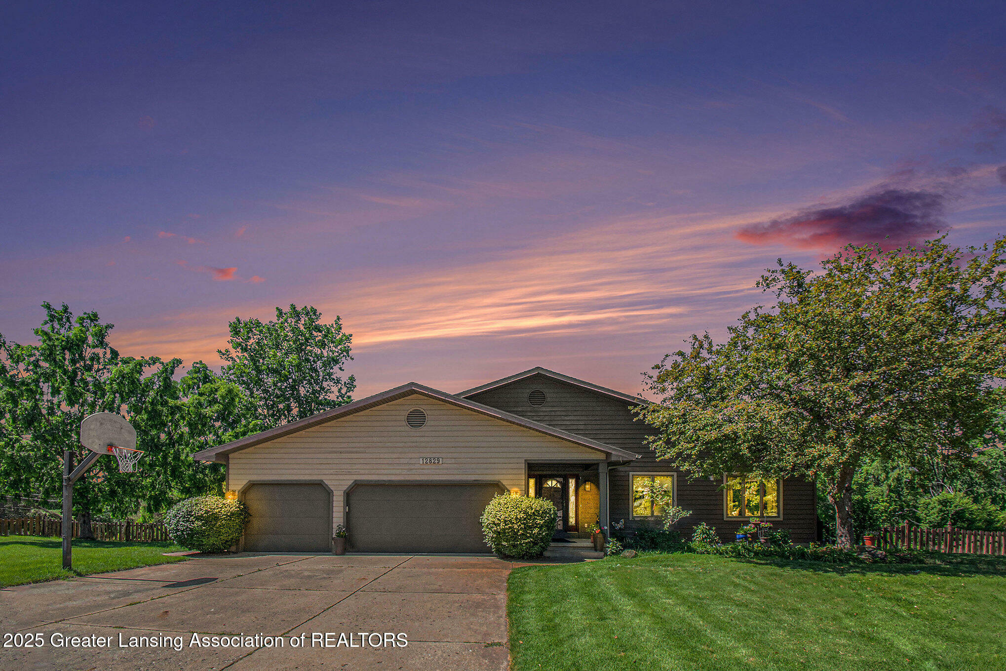 12829 Silver Ridge Drive  Grand Ledge MI 48837 photo