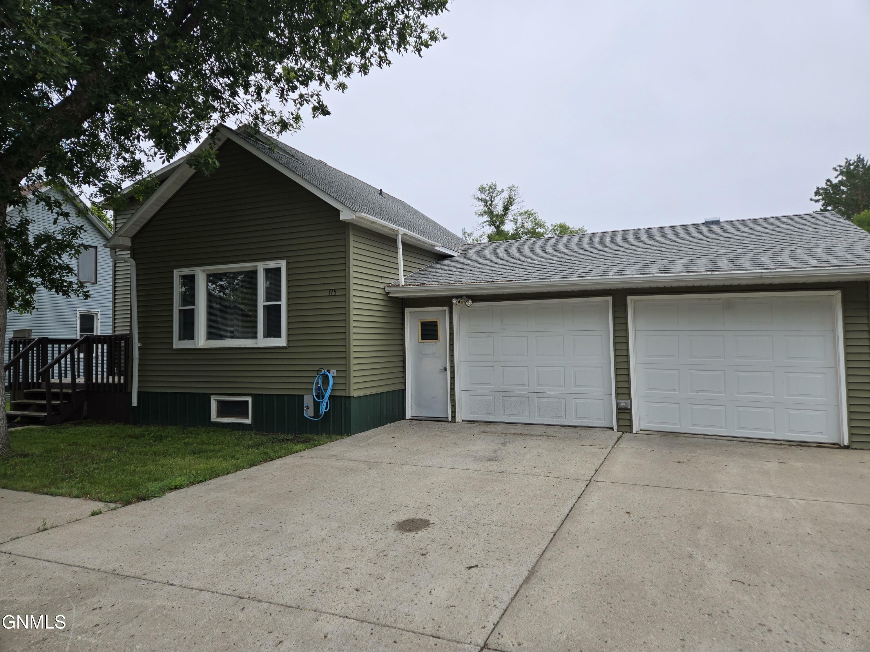 Property Photo: 115 5th Street S ND 58495