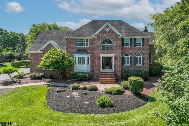 27 Horseshoe Dr  Hillsborough Twp. NJ 08844 photo