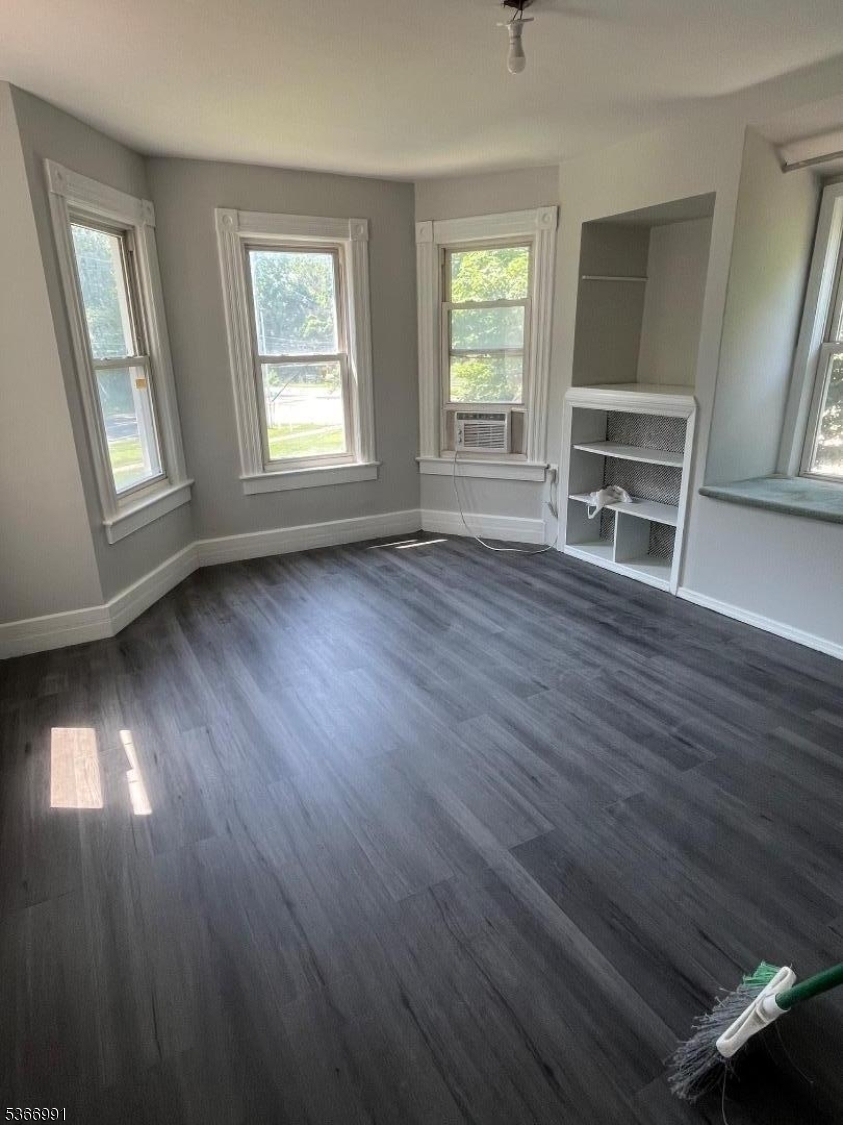 Property Photo:  128 Main St  NJ 07871 