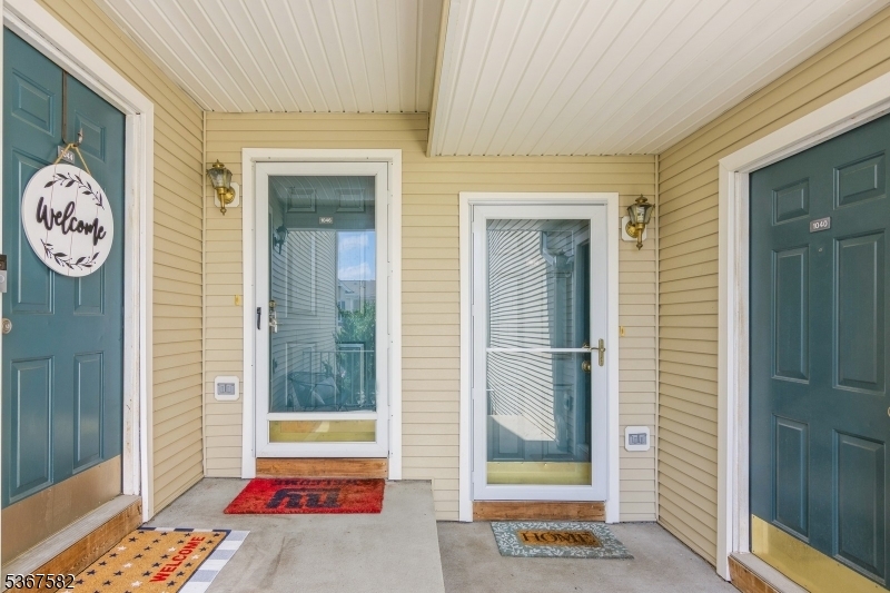 Property Photo: 1042 Shadowlawn Dr NJ 08812