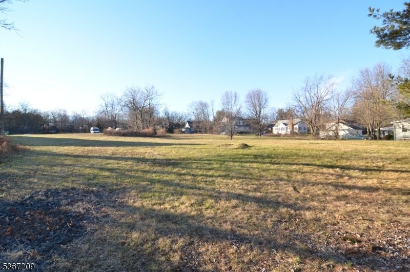Property Photo:  92 Park Ave  NJ 08822 