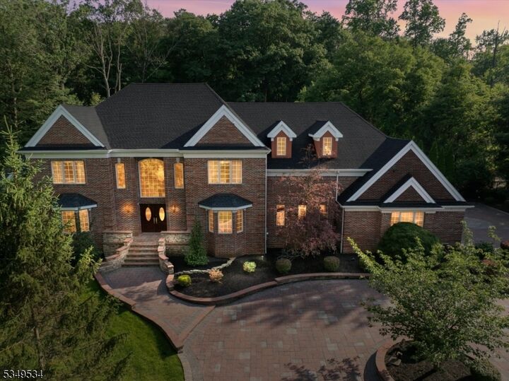 27 Parkwood Ln  Bernards Twp. NJ 07920 photo