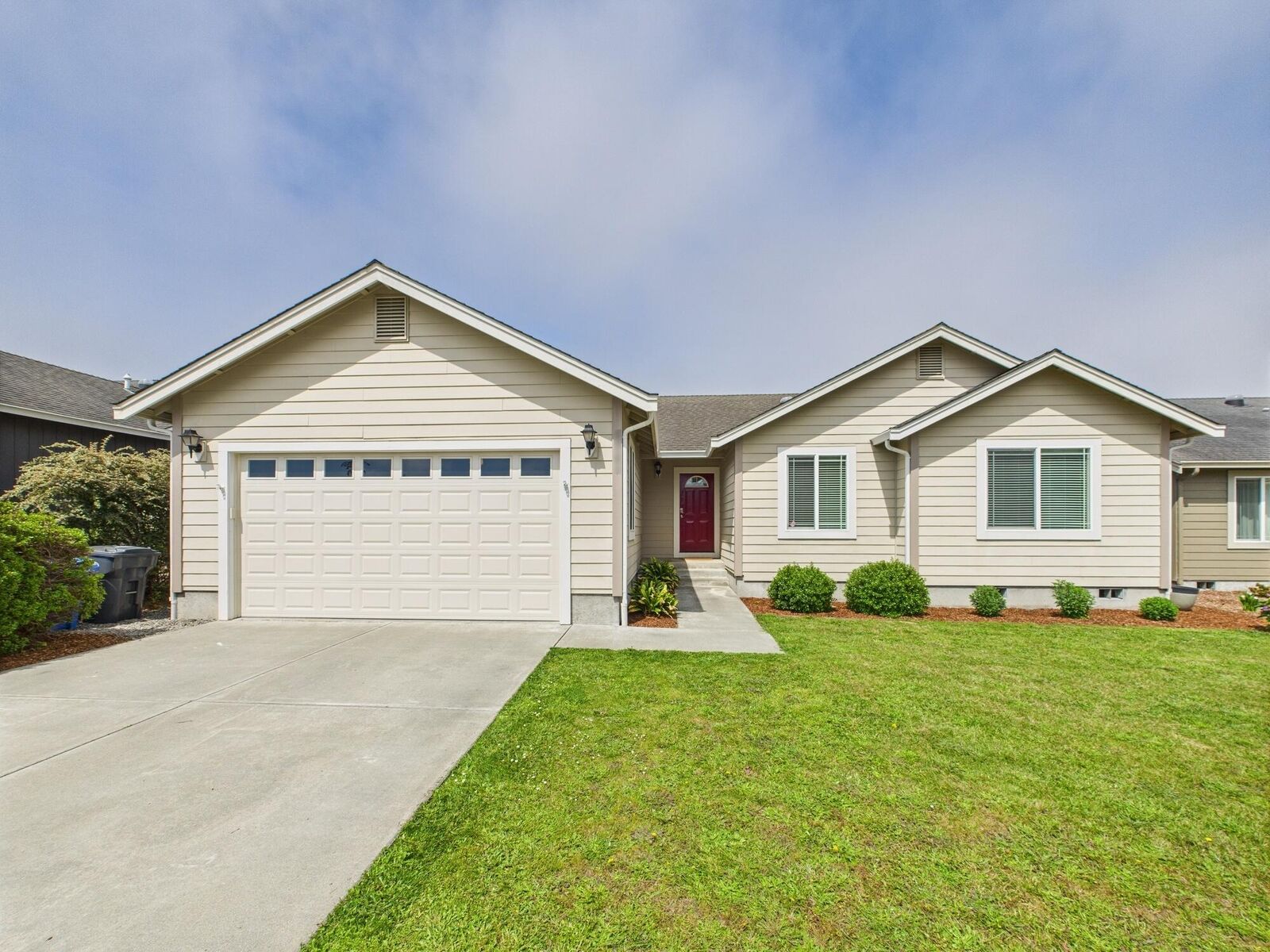 Property Photo:  2464 Hawks View Court  CA 95519 