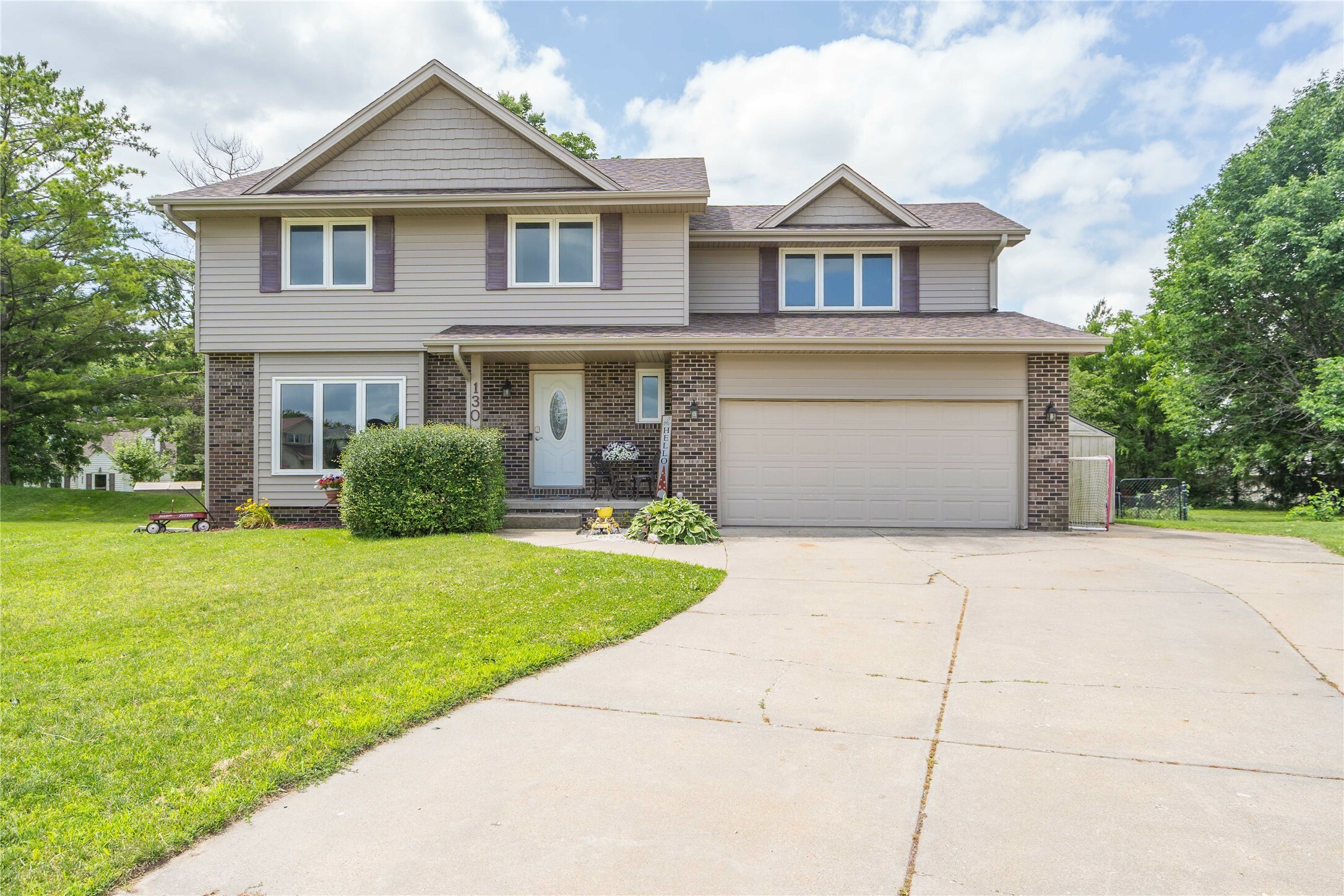 Property Photo:  130 SW Meadowlark Court  IA 50023 
