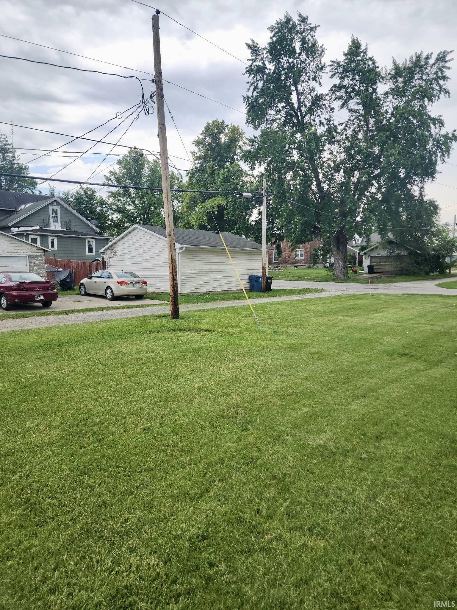 Property Photo: 501 E Quincy Street IN 46738