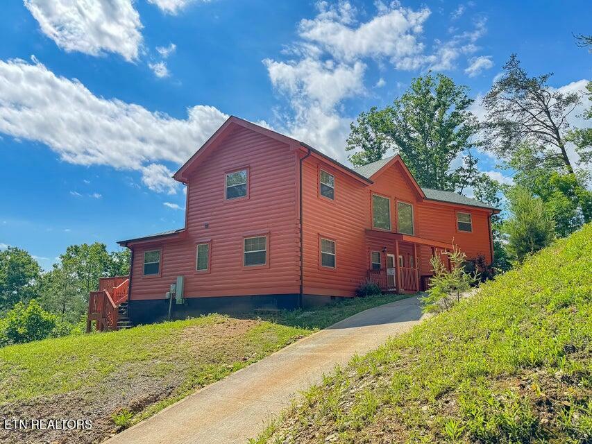 Property Photo: 2205 Meredith Way TN 37876