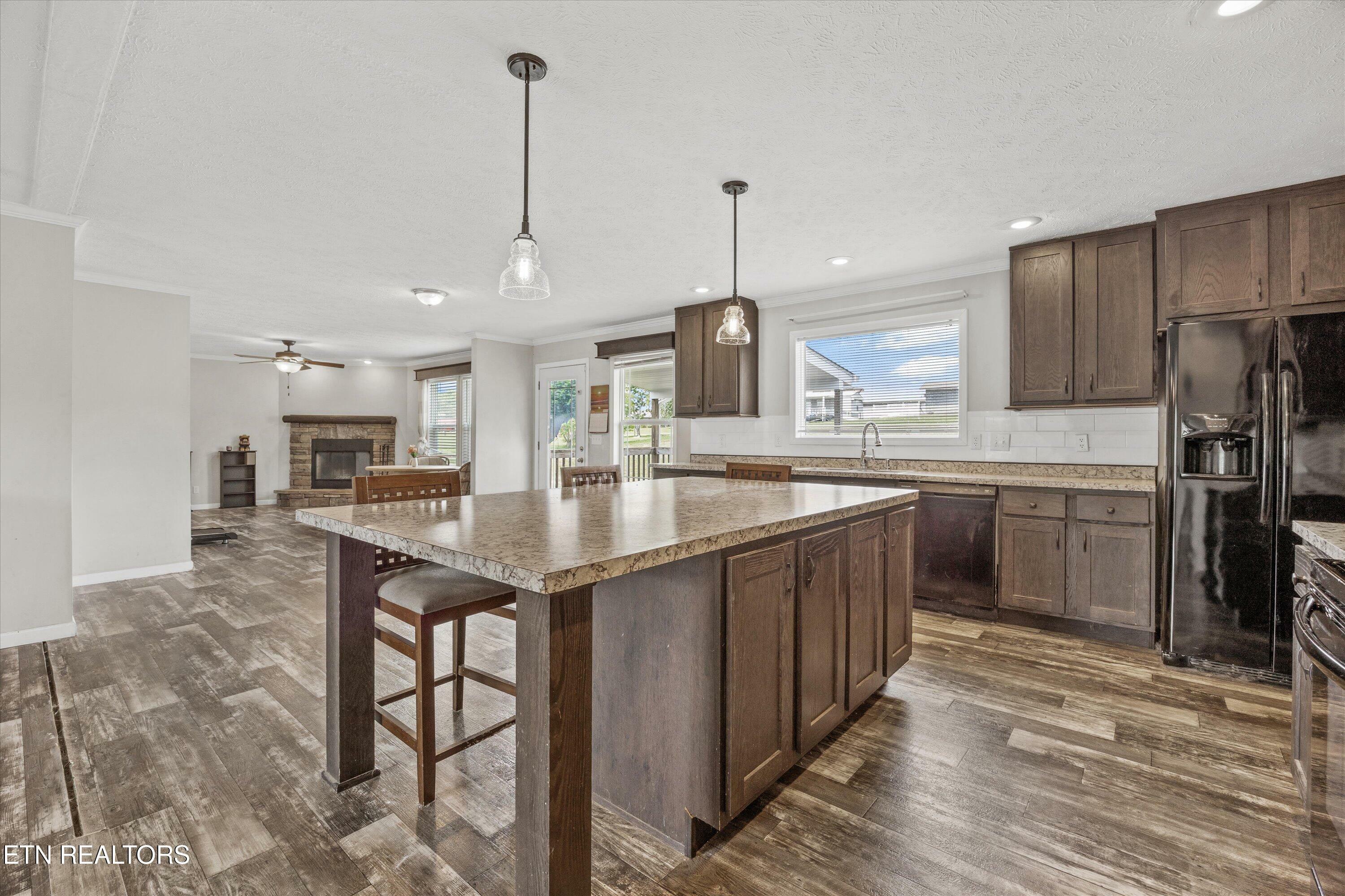 Property Photo: 231 Southside Circle TN 37821