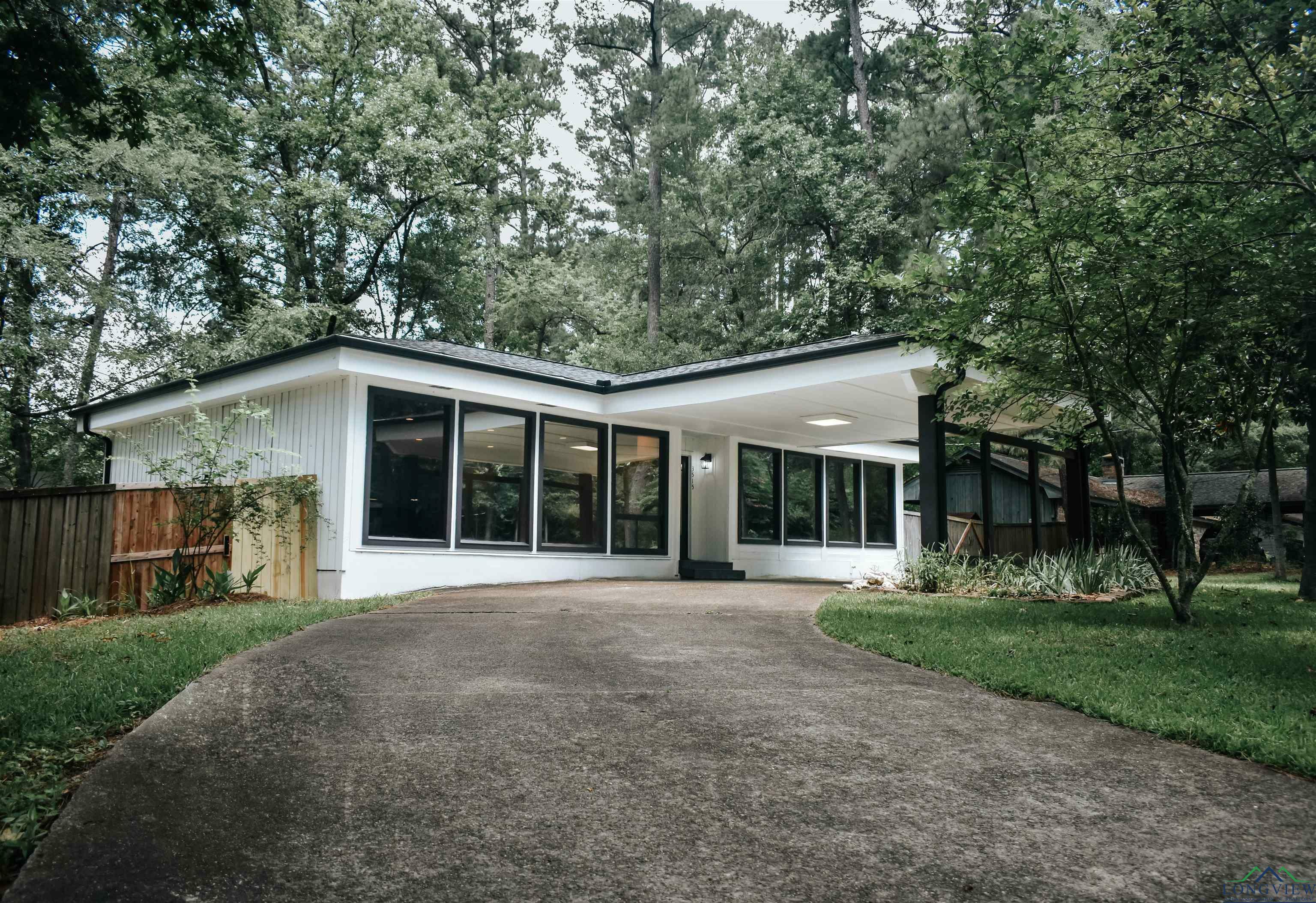 Property Photo: 3515 Piping Rock TX 75965