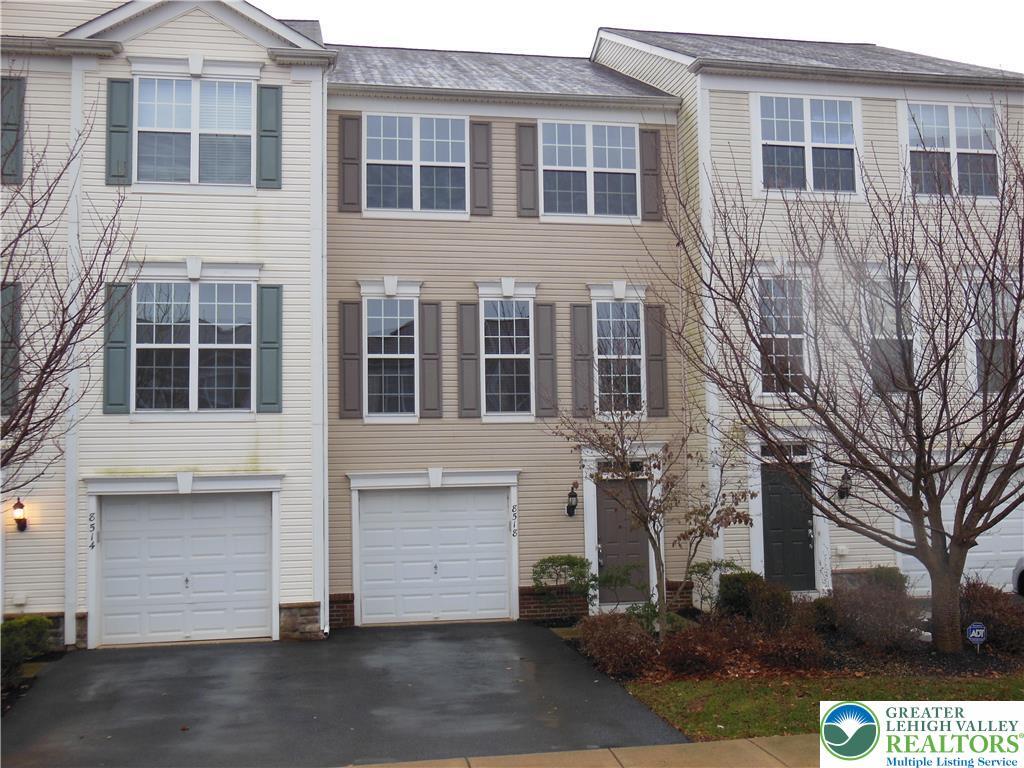 Property Photo: 8518 Putnam Court PA 18031