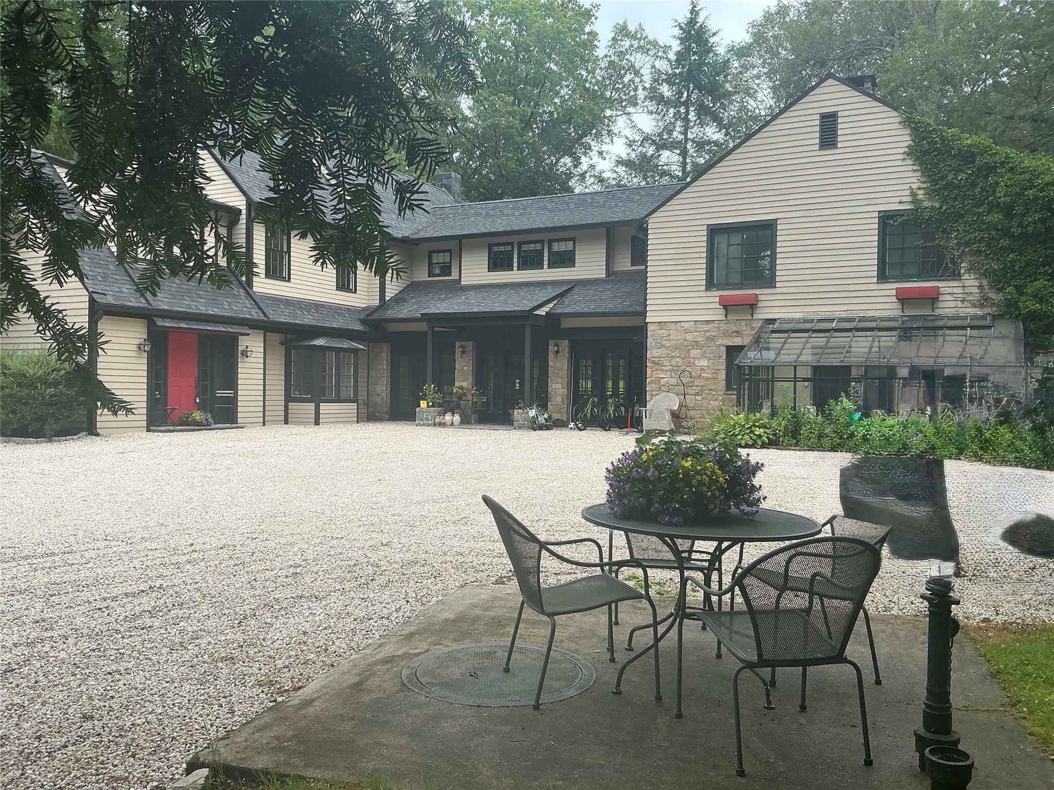 Property Photo:  118 Old Mill River Road  NY 10576 