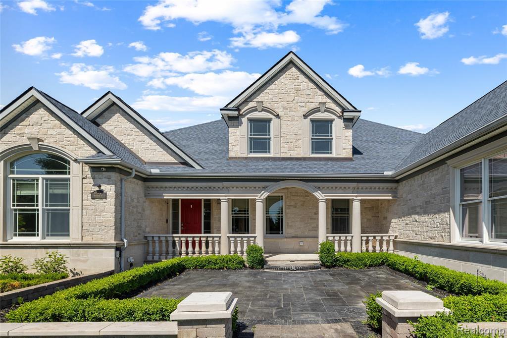 Property Photo:  65884 Windrose Court  MI 48096 1837 
