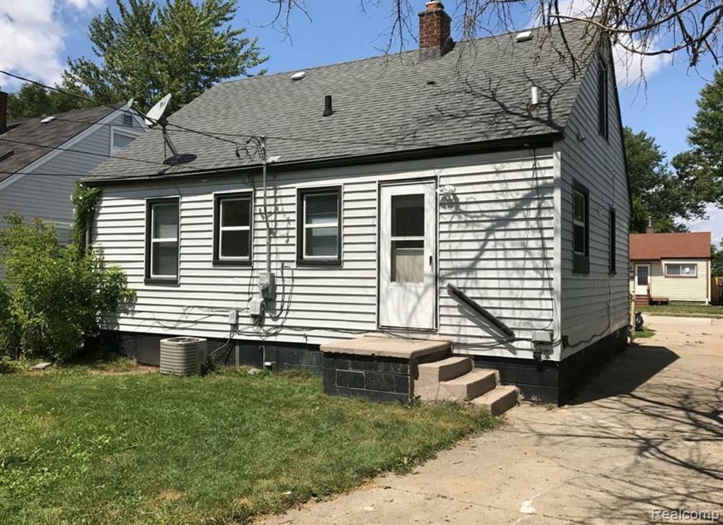 11096 Jewett Avenue  Warren MI 48089 1704 photo