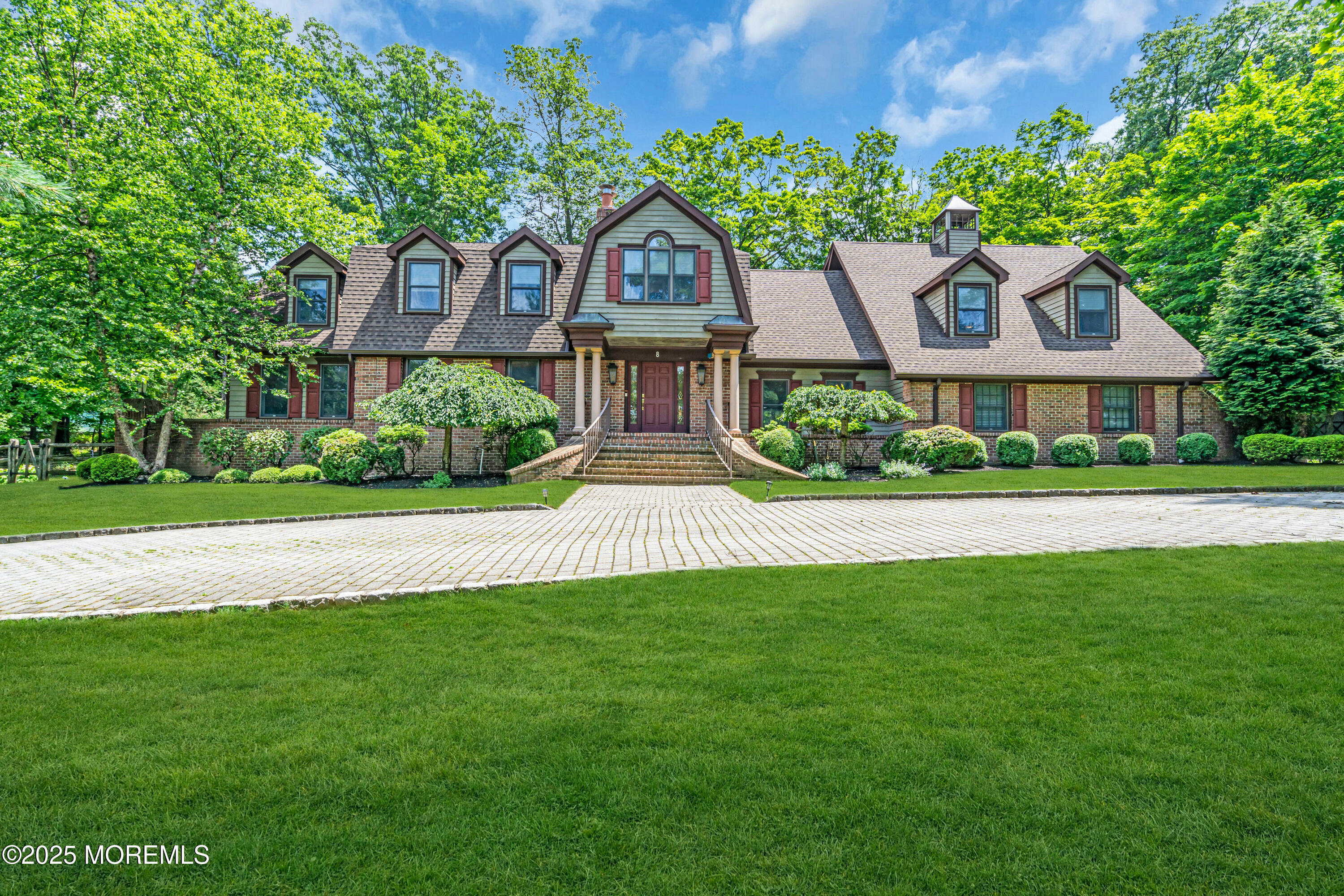 Property Photo:  8 Old Dutch Road  NJ 07059 