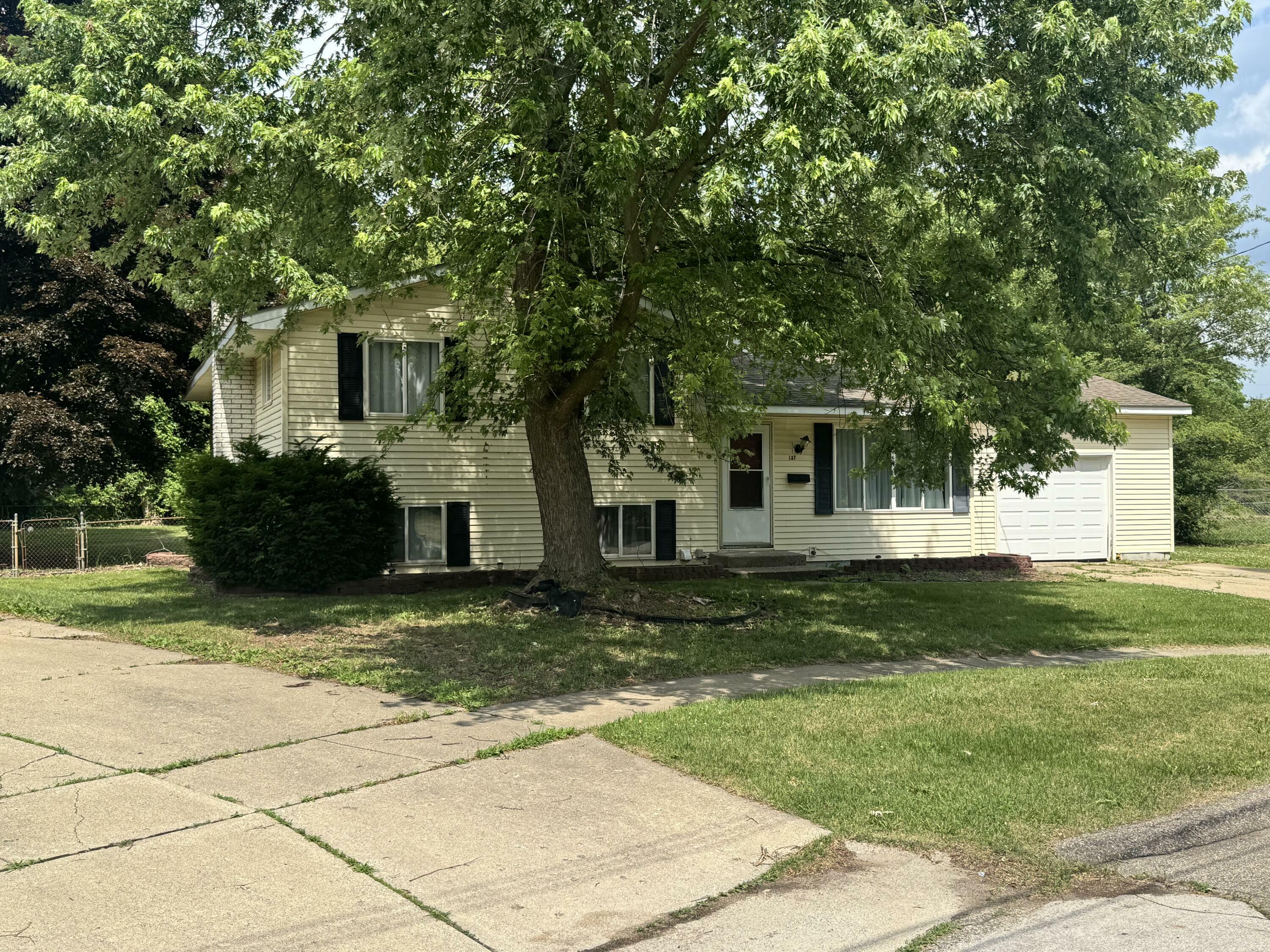 Property Photo: 137 Apperson Road MI 49015