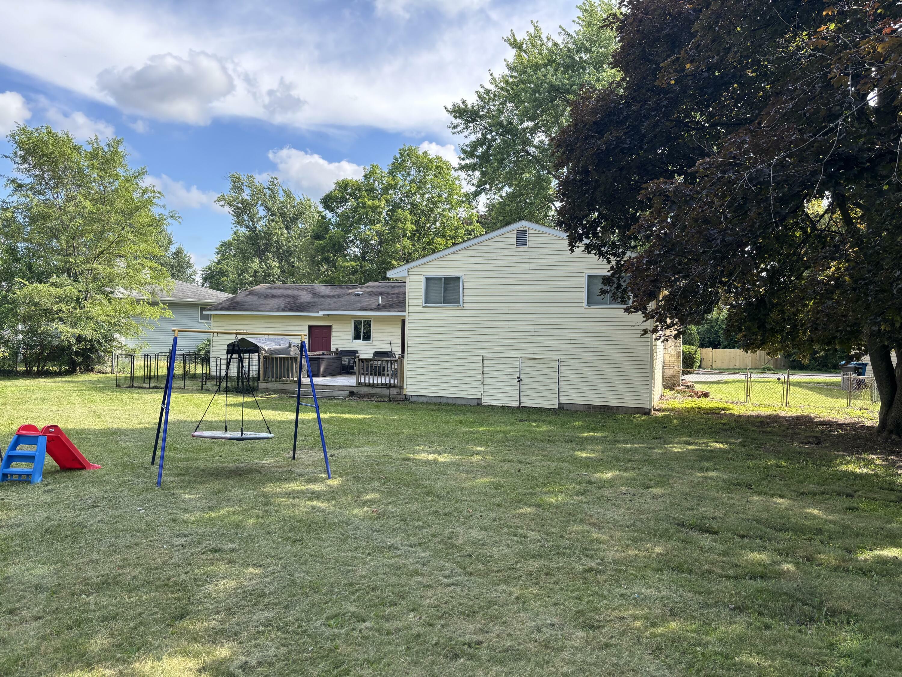 Property Photo: 137 Apperson Road MI 49015