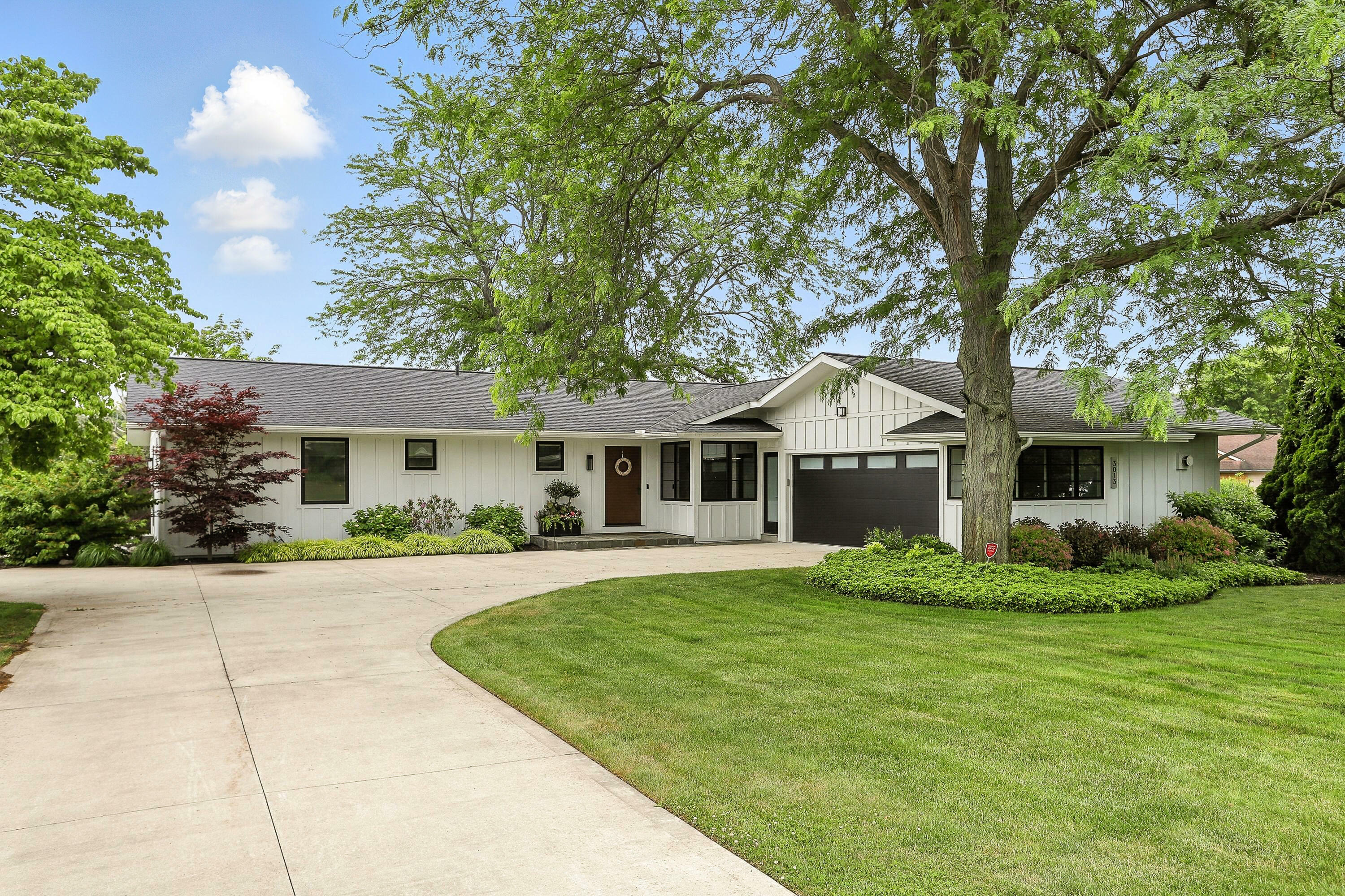 3013 Newport Drive  Fennville MI 49408 photo