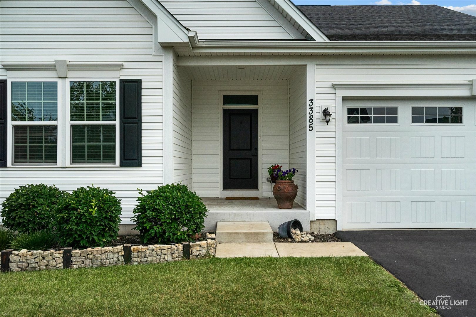 Property Photo: 3385 Pecos Circle IL 60538