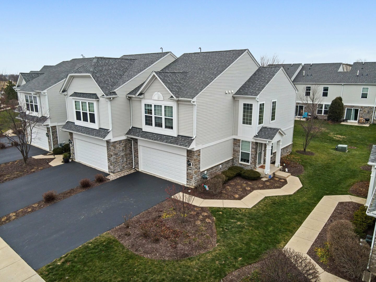 650 Hawley Drive  Oswego IL 60543 photo
