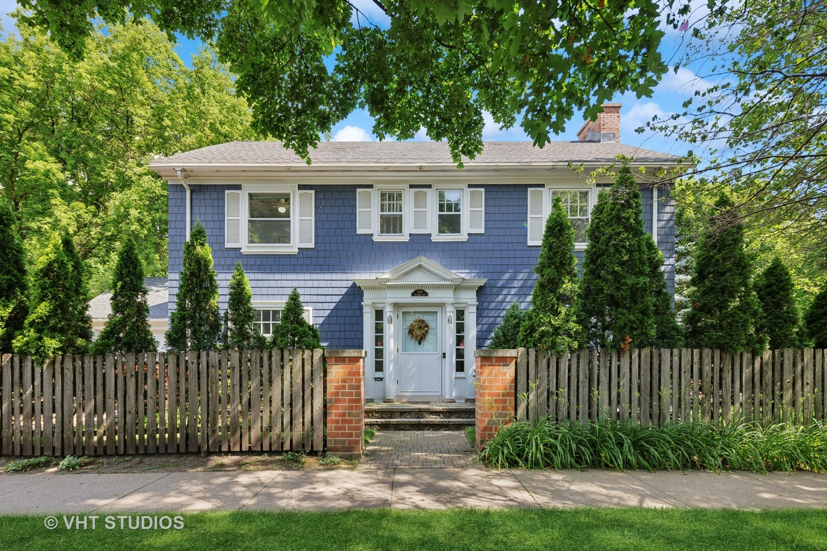 Property Photo:  630 Michigan Avenue  IL 60202 
