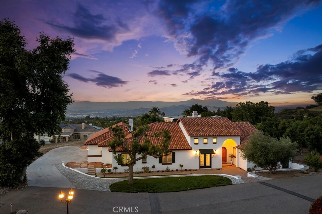 4368 Crown Ranch Road  Corona CA 92881 photo