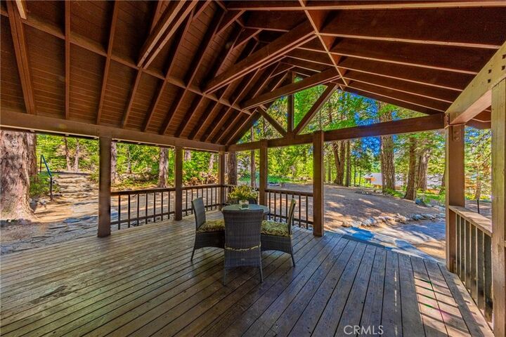 Property Photo:  1190 Silver Tip Lane  CA 93623 