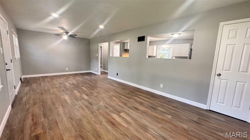 Property Photo: 6613 Dunwold Drive MO 63134