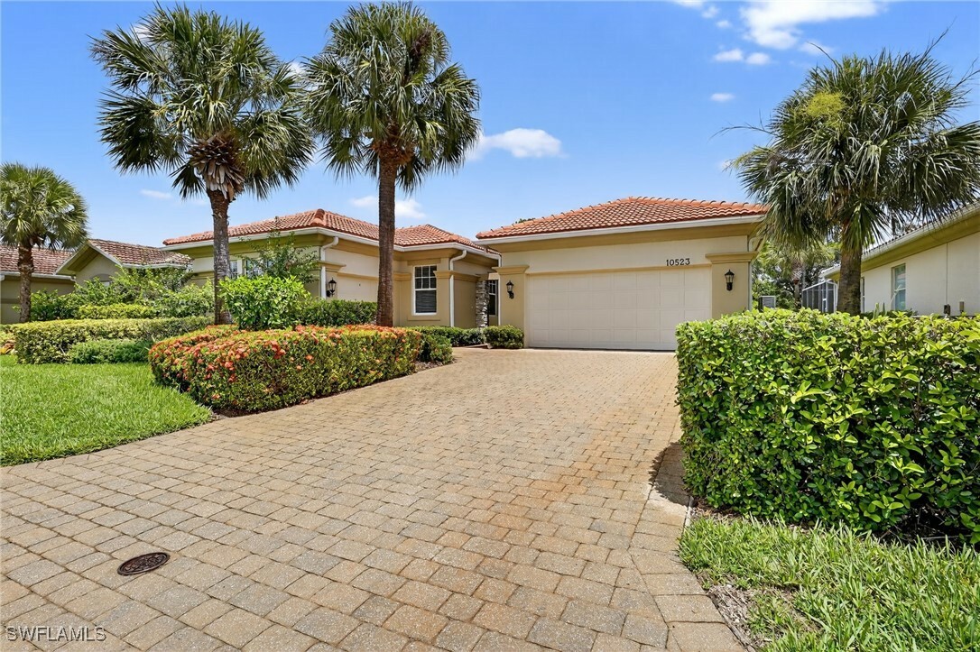 Property Photo:  10523 Bellagio Drive  FL 33913 