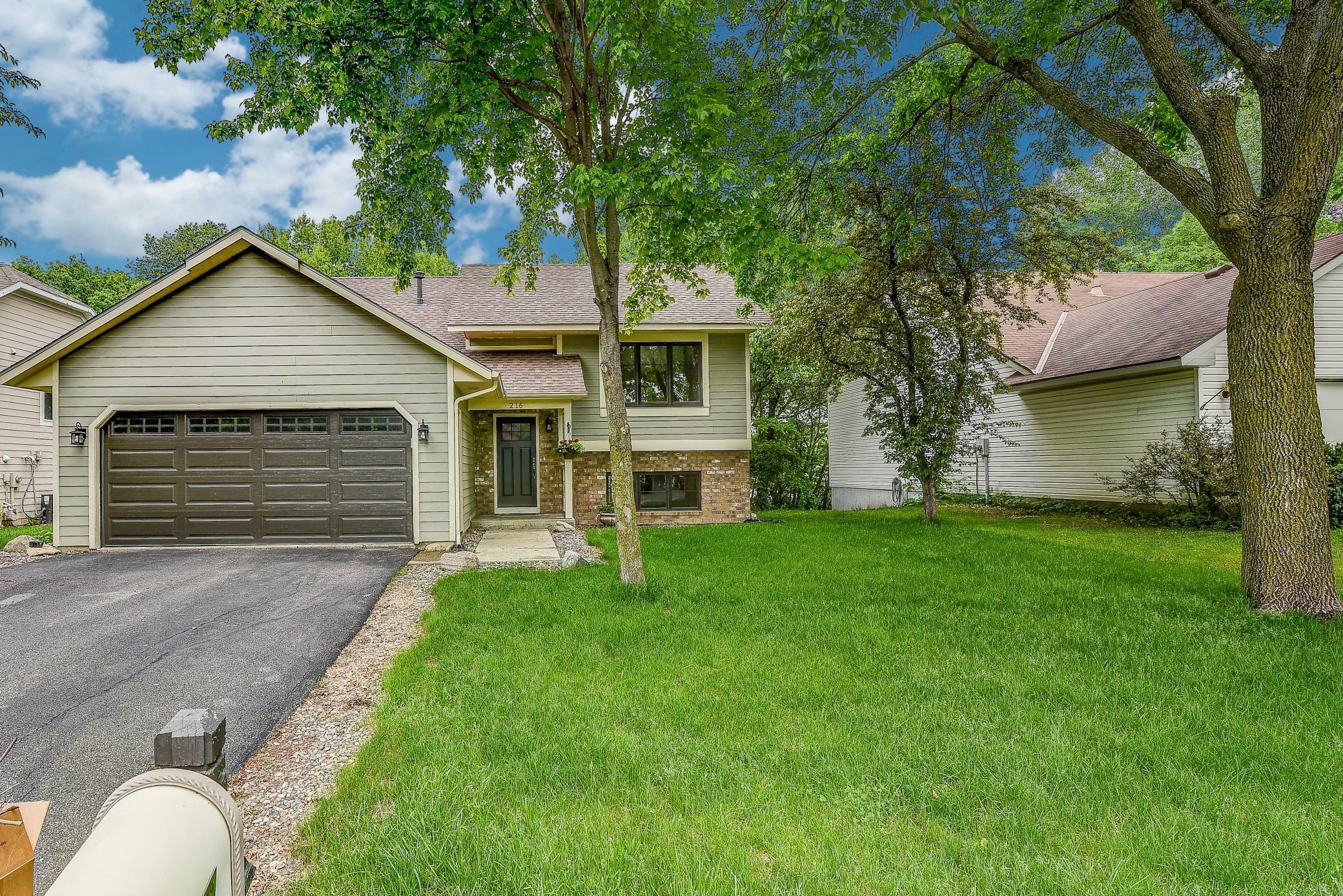 Property Photo: 216 Wildhurst Road MN 55387