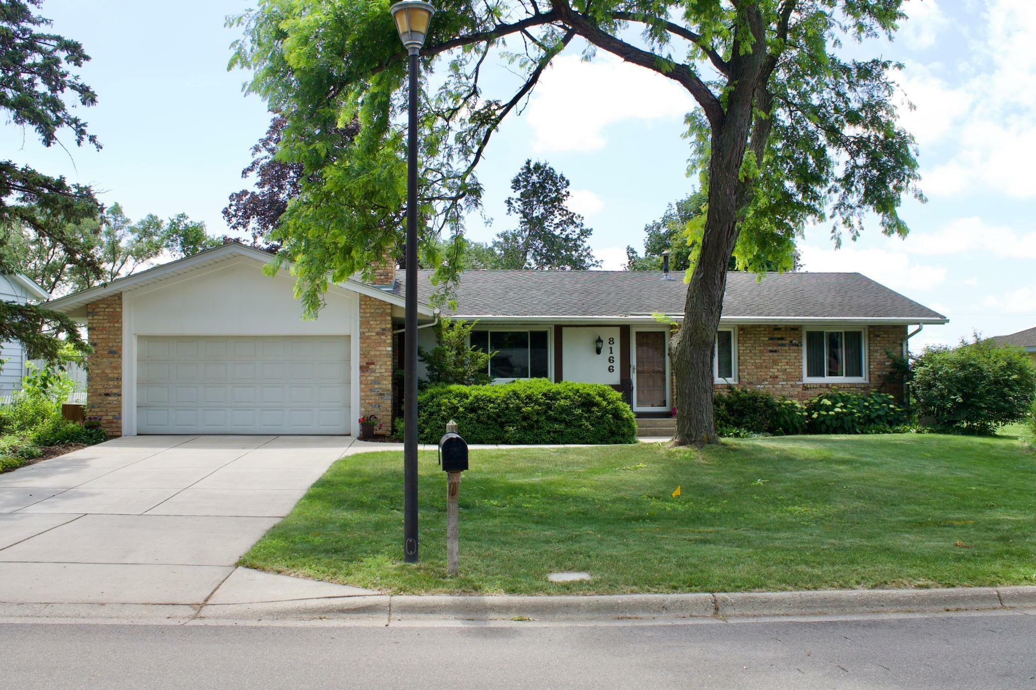 Property Photo: 8166 Henslowe Avenue S MN 55016